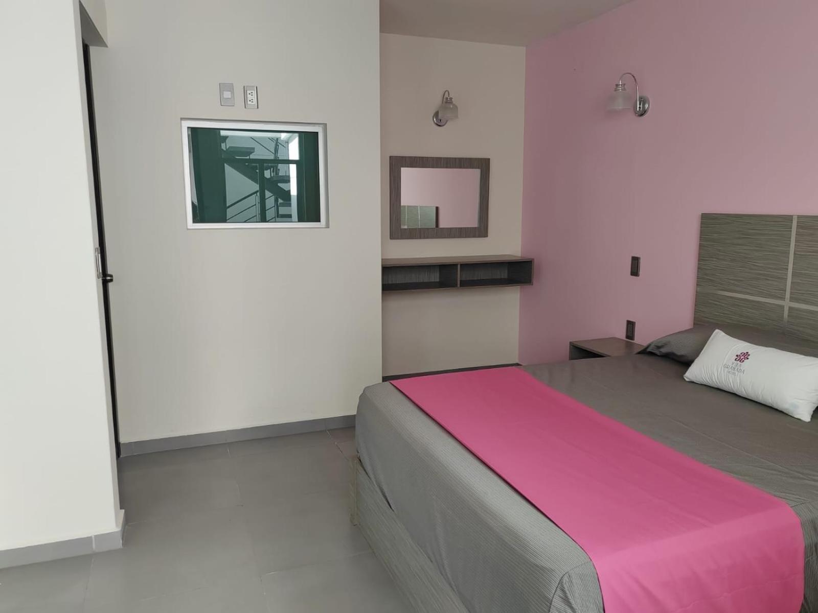 Villa Granada Santa Cruz Tecamac Bagian luar foto